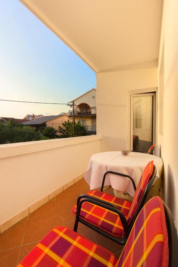 Apartmani Mariva Водице Экстерьер фото