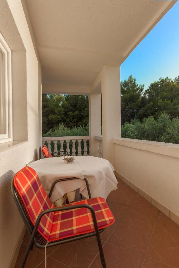 Apartmani Mariva Водице Экстерьер фото