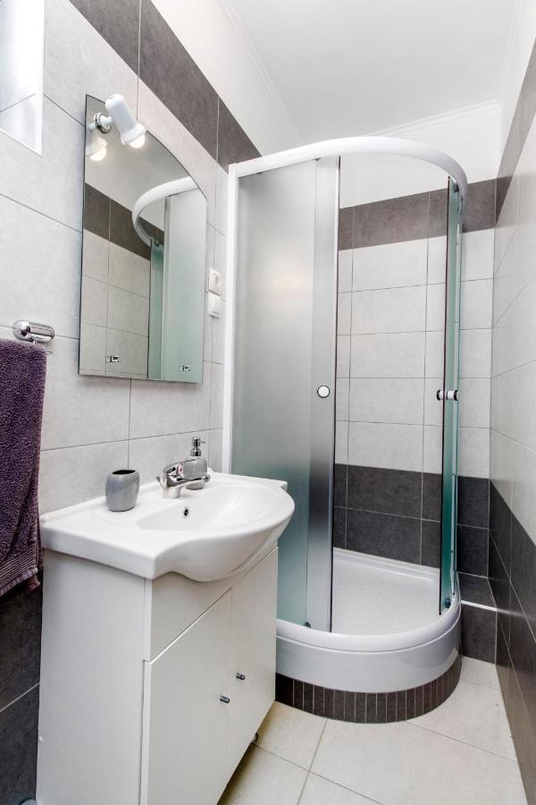 Apartmani Mariva Водице Экстерьер фото