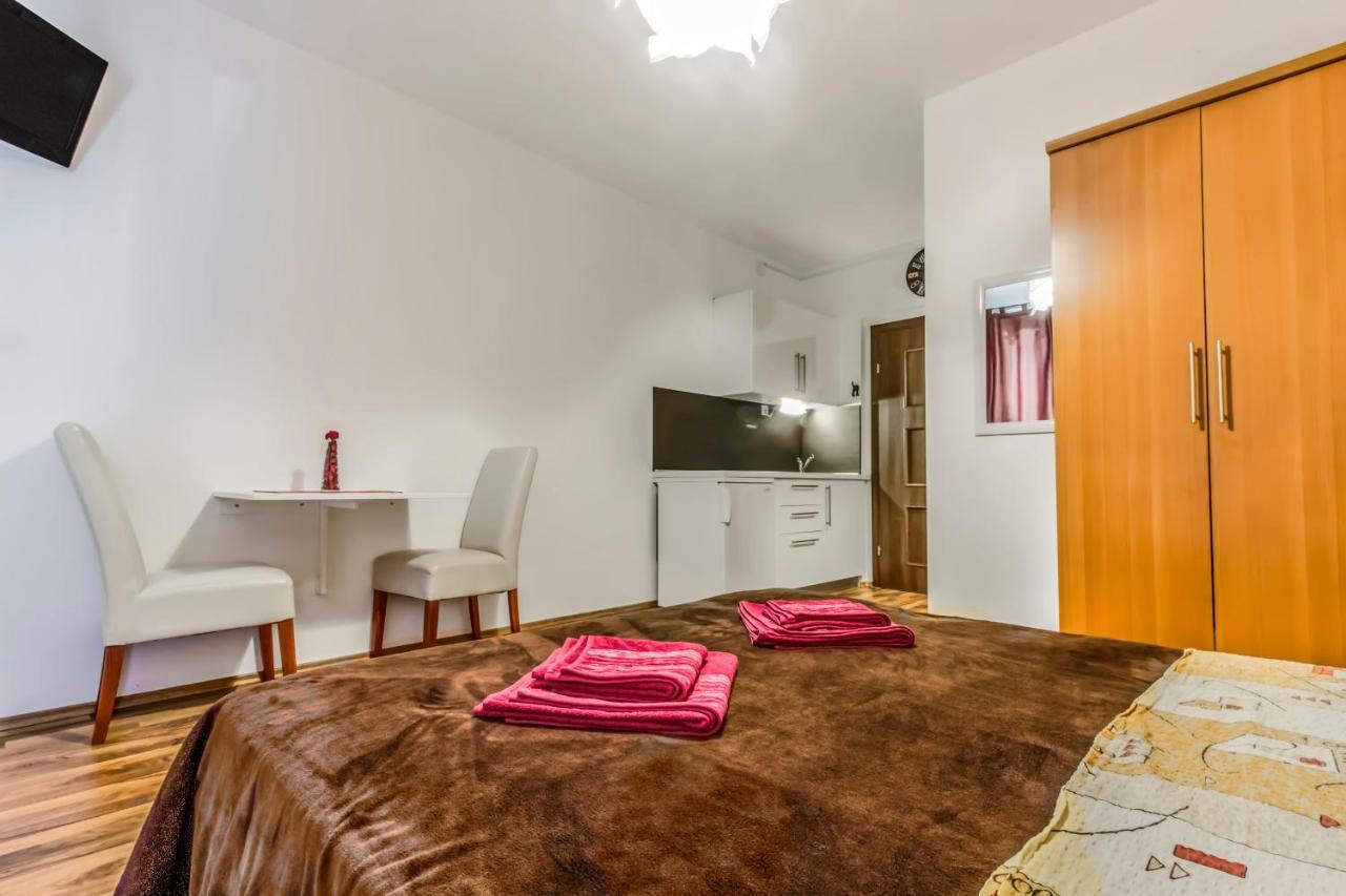 Apartmani Mariva Водице Экстерьер фото