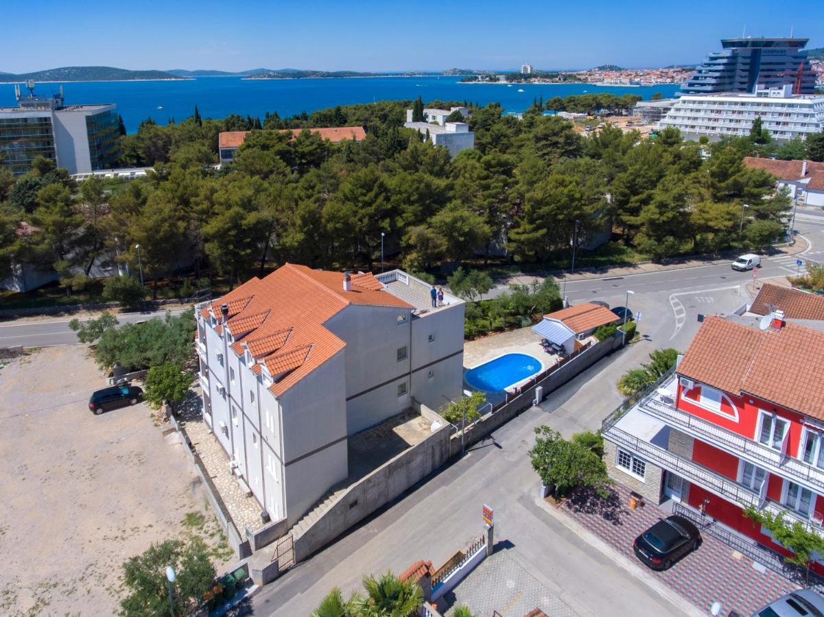 Apartmani Mariva Водице Экстерьер фото