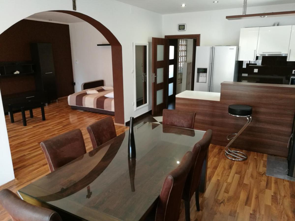Apartmani Mariva Водице Экстерьер фото